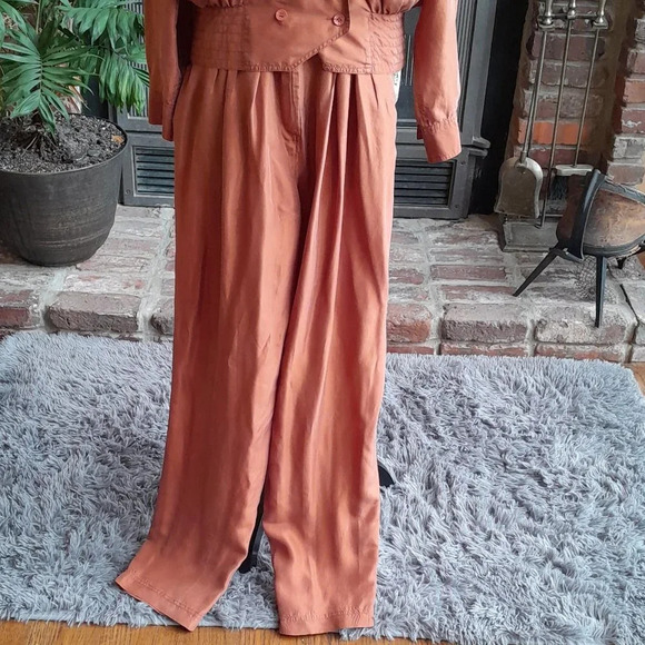 Diane Gilman Vintage Silk Jacket and Pants - Picture 4 of 10
